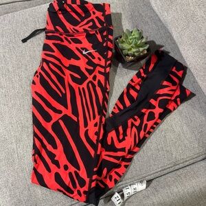 Nike DriFit Leggings Red and Black Patterned